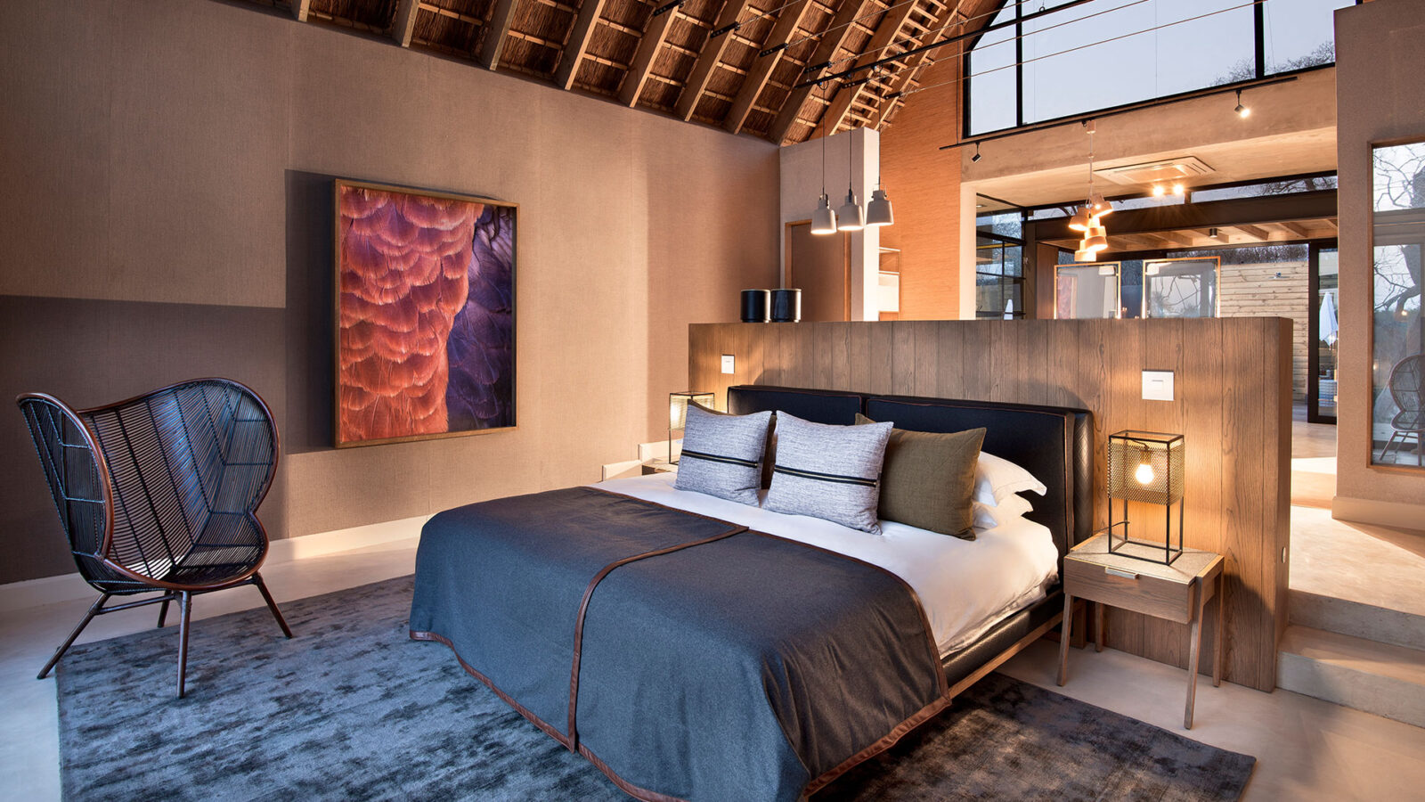 Lion sands fish eagle villa main bedroom