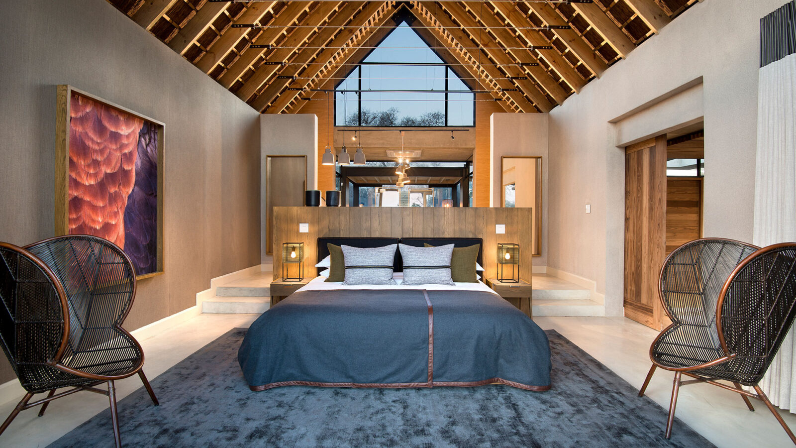 Fish Eagle Villa double bed