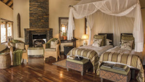 Tuningi Safari Lodge Last Minute Special Family Suite