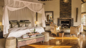Tuningi Safari Lodge Last Minute Special Suite
