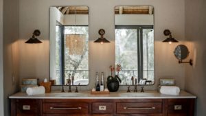 Dulini Moya Last Minute Specials His and Hers WC
