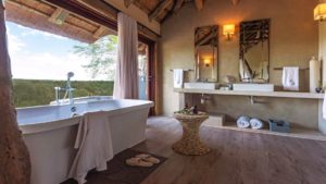 Leopard Hills Private Game Lodge Last Minute Specials ultra luxurious bathroom