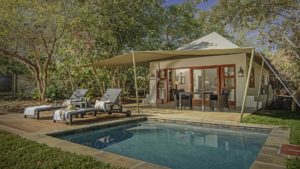 Savanna Lodge Last Minute Specials guest lap pool