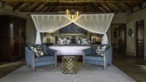 Savanna Lodge Last Minute Specials interior of room